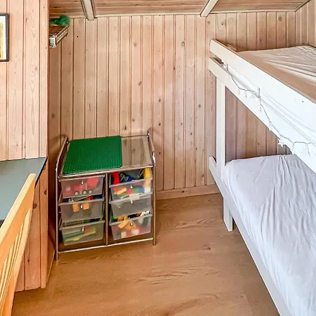 4 Roms Nydelig Hjem I